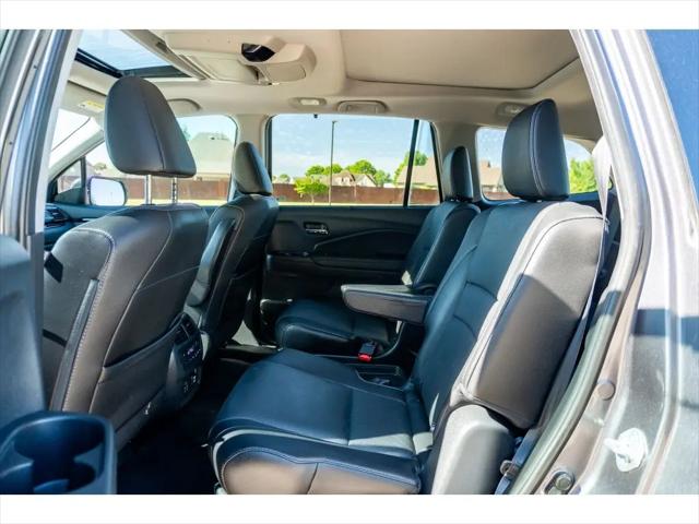 2022 Honda Pilot AWD Elite