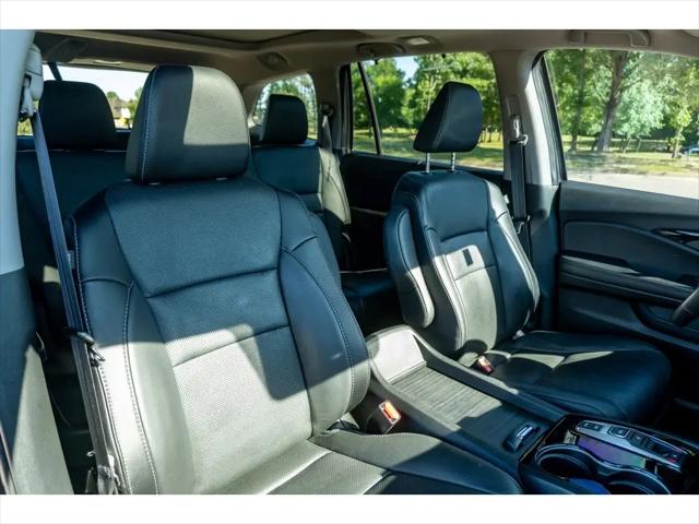 2022 Honda Pilot AWD Elite