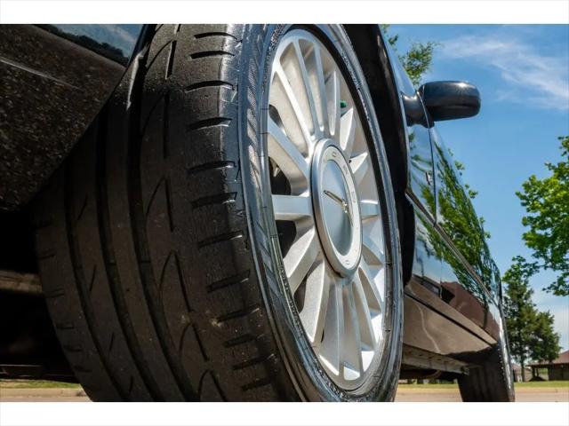 2004 Ford Thunderbird Deluxe