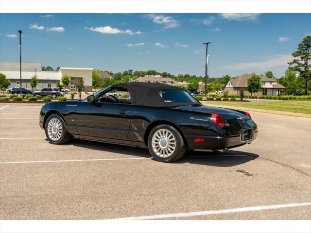 2004 Ford Thunderbird Deluxe