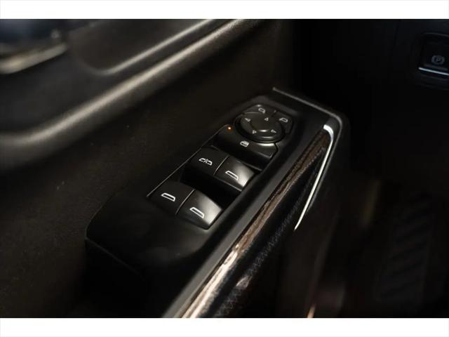 2021 Chevrolet Silverado 1500 4WD Crew Cab Short Bed LT
