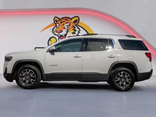 2023 GMC Acadia AWD SLT
