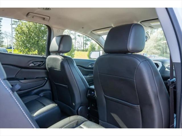 2023 GMC Acadia AWD SLT