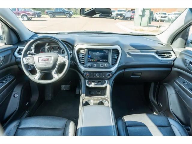 2023 GMC Acadia AWD SLT