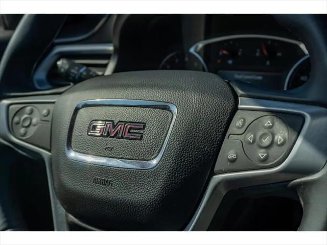 2023 GMC Acadia AWD SLT