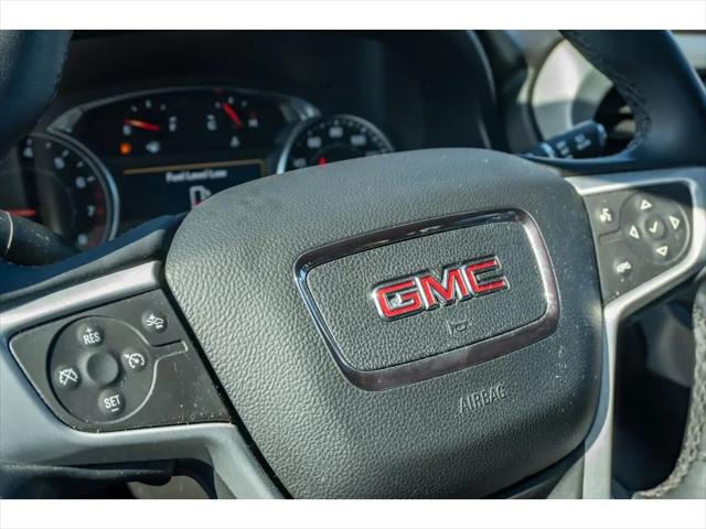 2023 GMC Acadia AWD SLT