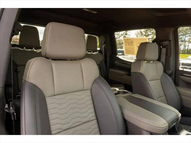 2025 Chevrolet Silverado 1500 4WD Crew Cab Short Bed ZR2