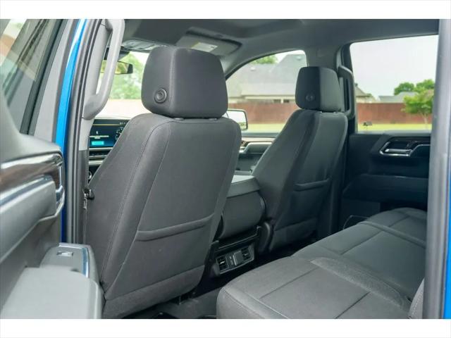 2023 Chevrolet Silverado 1500 4WD Crew Cab Short Bed RST