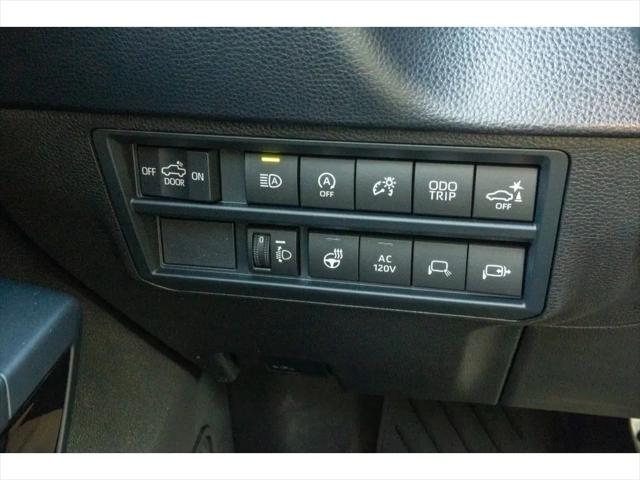 2026 Toyota Tundra Platinum CrewMax 5.5' Bed