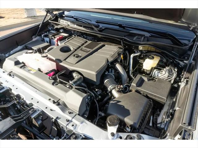 2026 Toyota Tundra Platinum CrewMax 5.5' Bed