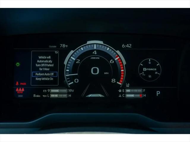 2026 Toyota Tundra Platinum CrewMax 5.5' Bed