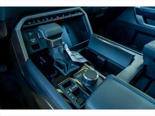 2026 Toyota Tundra Platinum CrewMax 5.5' Bed