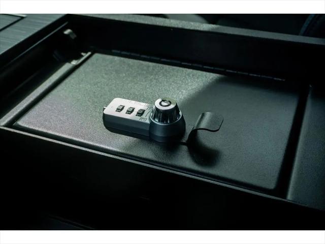 2026 Toyota Tundra Platinum CrewMax 5.5' Bed