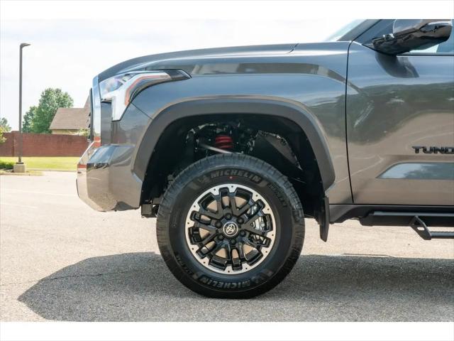 2026 Toyota Tundra SR5 CrewMax 5.5' Bed