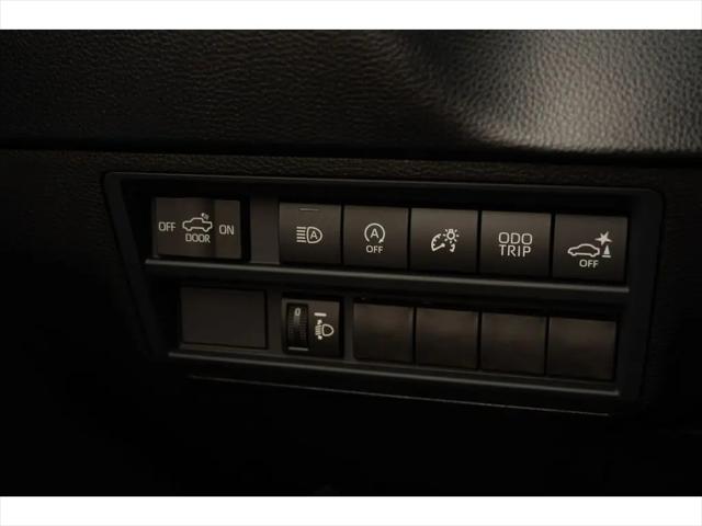 2026 Toyota Tundra SR5 CrewMax 5.5' Bed