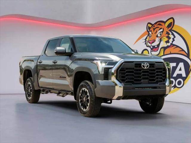 2026 Toyota Tundra SR5 CrewMax 5.5' Bed