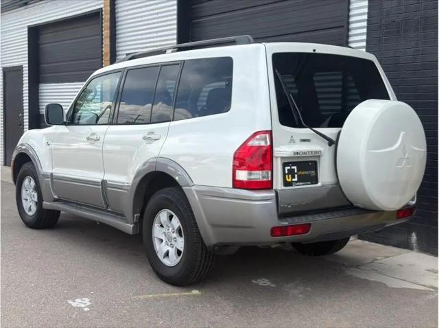 2004 Mitsubishi Montero XLS