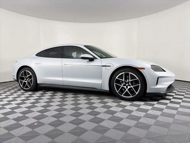 2025 Porsche Taycan Taycan