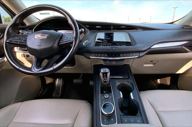 2019 Cadillac XT4 Luxury
