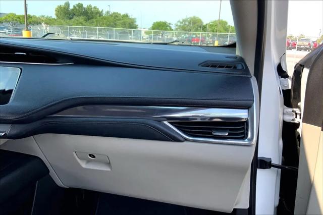 2019 Cadillac XT4 Luxury