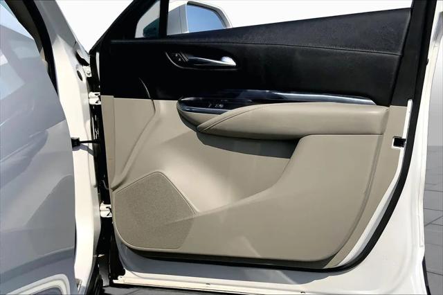 2019 Cadillac XT4 Luxury