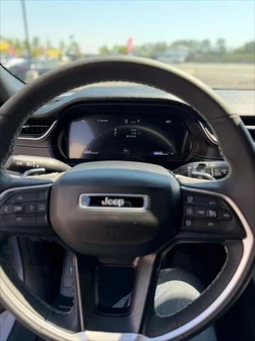 2024 Jeep Grand Cherokee L Altitude 4x4