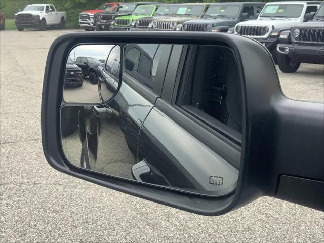 2022 Ram 1500 Big Horn Crew Cab 4x4 5'7" Box