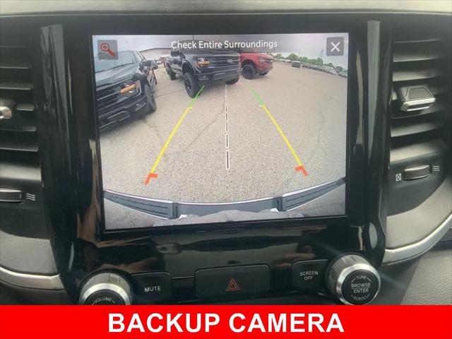 2022 Ram 1500 Big Horn Crew Cab 4x4 5'7" Box