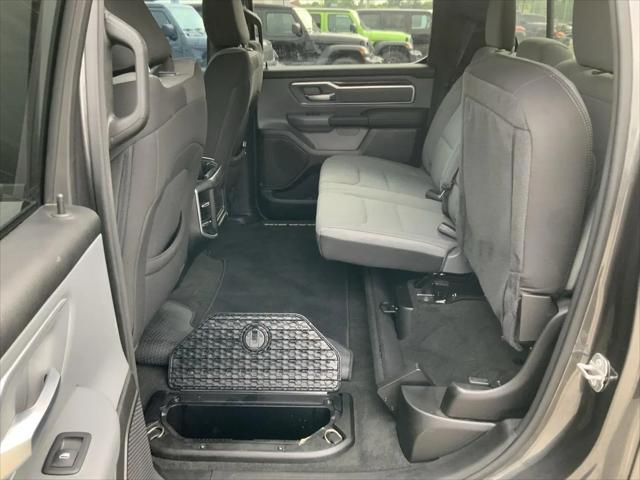 2022 Ram 1500 Big Horn Crew Cab 4x4 5'7" Box