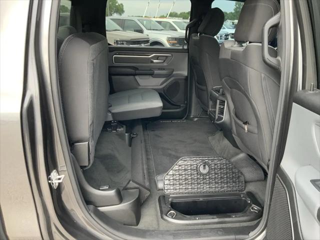 2022 Ram 1500 Big Horn Crew Cab 4x4 5'7" Box