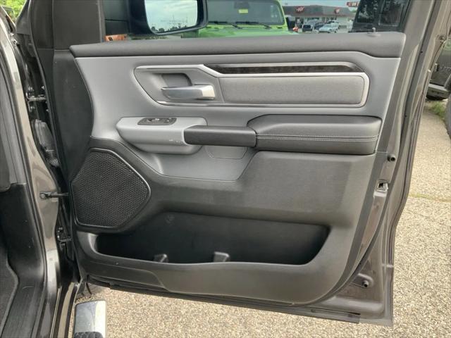 2022 Ram 1500 Big Horn Crew Cab 4x4 5'7" Box