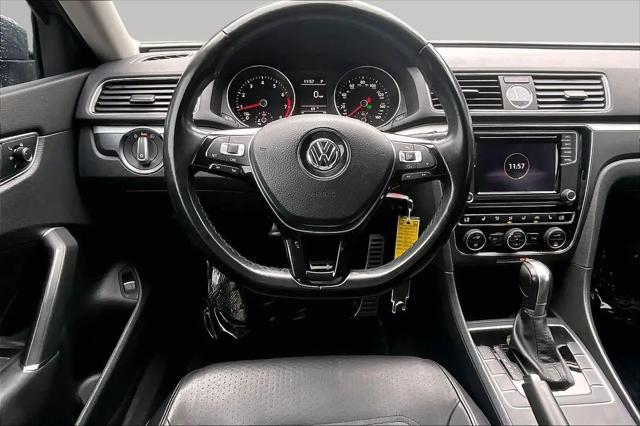 2017 Volkswagen Passat 1.8T R-Line