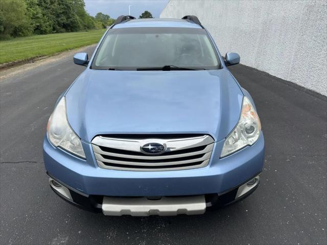 2010 Subaru Outback 2.5i Limited