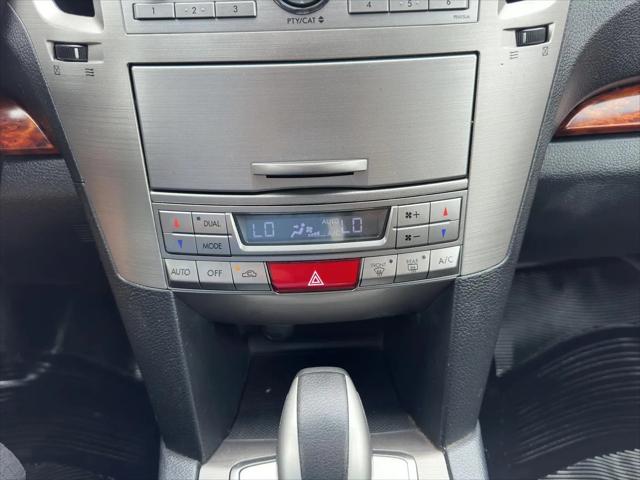 2010 Subaru Outback 2.5i Limited