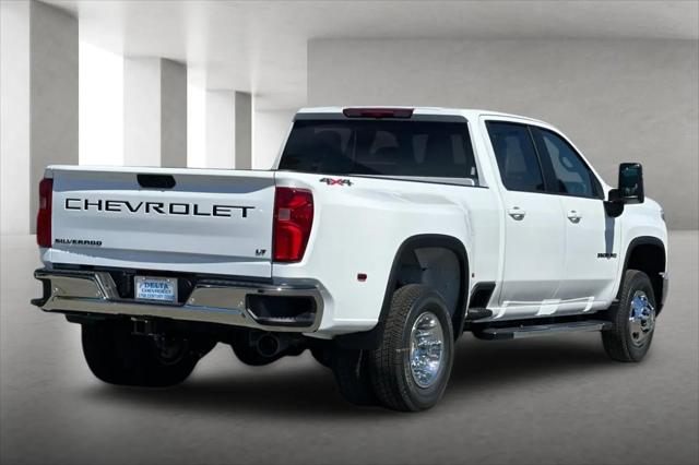 2026 Chevrolet Silverado 3500HD Crew Cab, Long Bed, LT Dual Rear Wheel, RWD