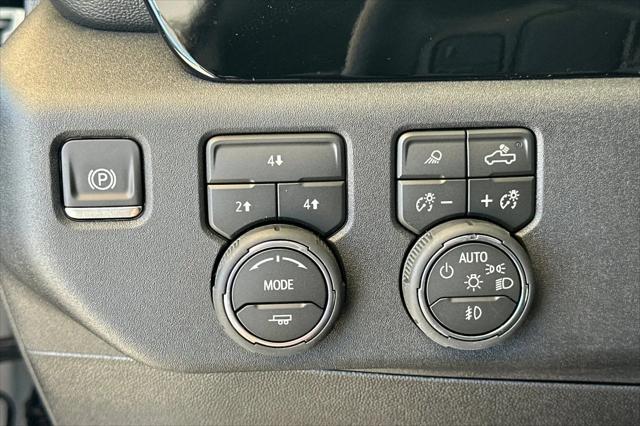 2026 Chevrolet Silverado 3500HD Crew Cab, Long Bed, LT Dual Rear Wheel, RWD