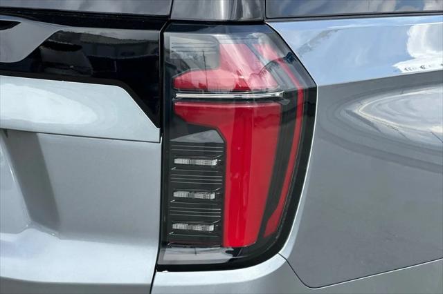 2026 Chevrolet Suburban LS, 4WD