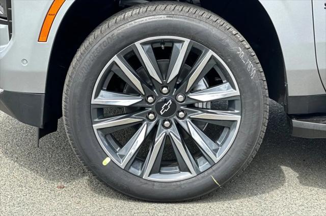 2026 Chevrolet Suburban LS, 4WD