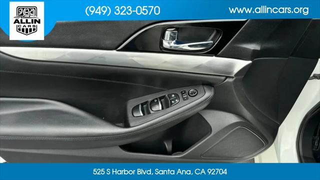 2017 Nissan Maxima 3.5 SR