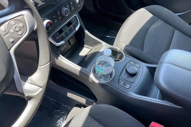 2023 GMC Terrain FWD SLE