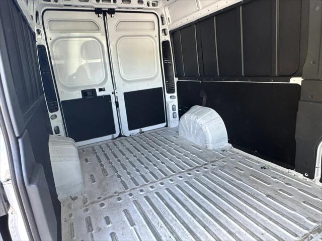 2024 Ram ProMaster 2500 Cargo Van Tradesman High Roof 159" WB w/Pass Seat