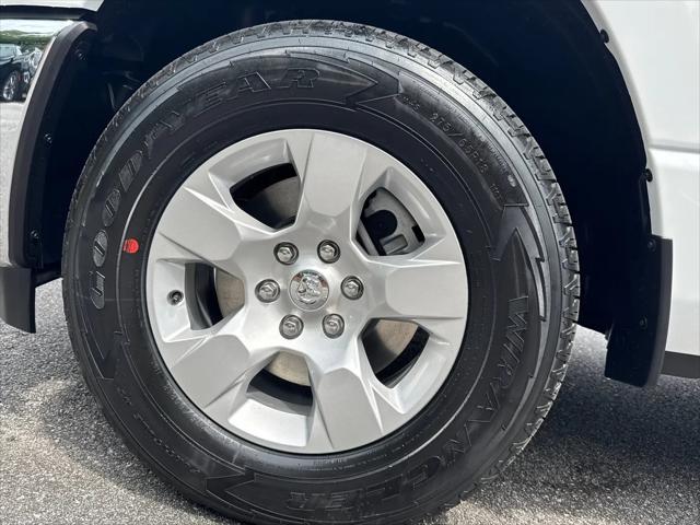 2026 Ram 1500 Big Horn Crew Cab 4x2 57 Box