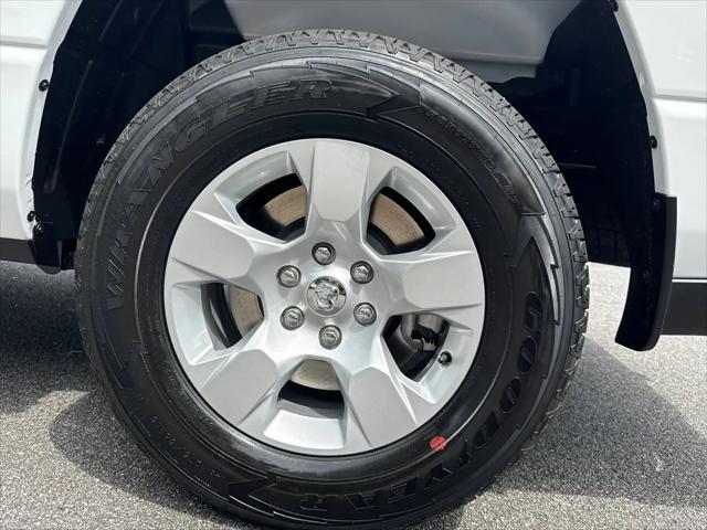 2026 Ram 1500 Big Horn Crew Cab 4x2 57 Box