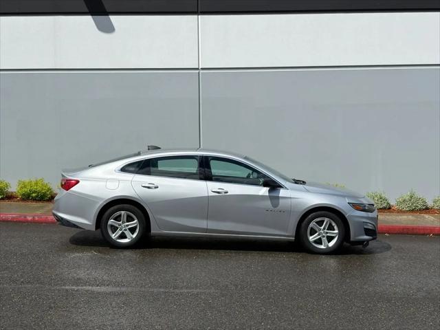 2020 Chevrolet Malibu FWD 1FL