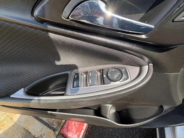 2020 Chevrolet Malibu FWD 1FL