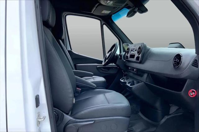 2025 Mercedes-Benz Sprinter 2500 High Roof 4-Cyl Diesel