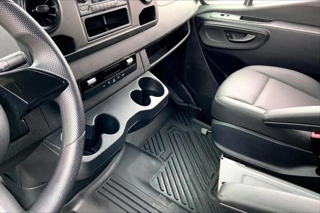 2025 Mercedes-Benz Sprinter 2500 High Roof 4-Cyl Diesel
