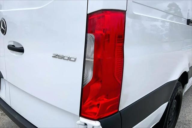 2025 Mercedes-Benz Sprinter 2500 High Roof 4-Cyl Diesel