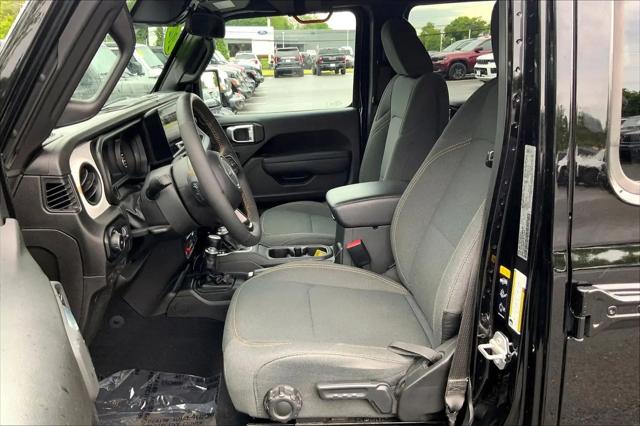 2024 Jeep Wrangler 4-Door Willys 4x4