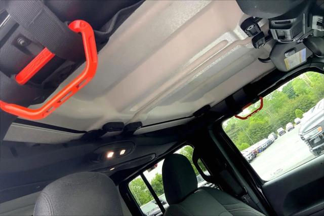 2024 Jeep Wrangler 4-Door Willys 4x4